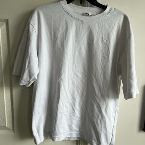 Uniqlo Men's Classic White Short Sleeve Tee L